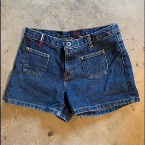 3/$10 Bundle 🇺🇸 Tommy Hilfiger Girl’s size 14 shorts